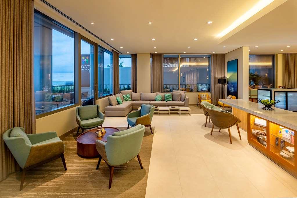 Hyatt Place Macae Restaurant photo